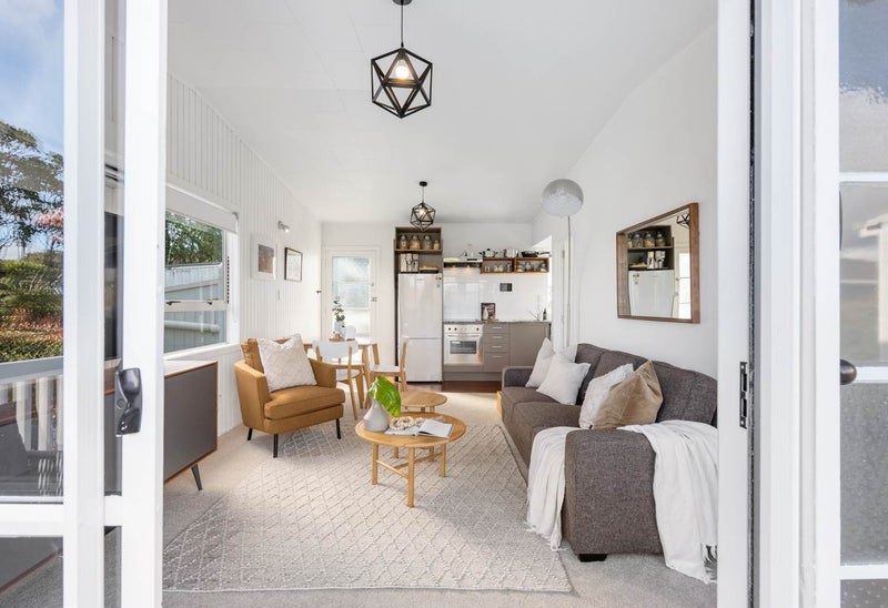 3/21 Thatcher Street, Mission Bay, Auckland - Carousel 1