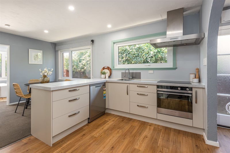 27 Beatrice Place, Avonhead, Christchurch - Carousel 2