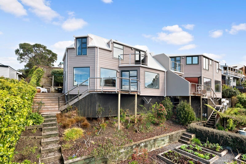 75B Cashmere Avenue, Khandallah, Wellington - Carousel 2