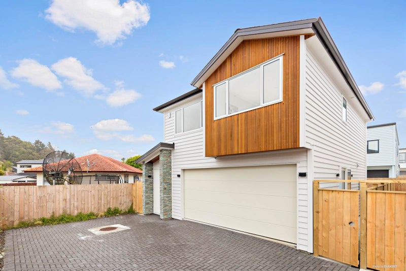 55C Sunderlands Road, Half Moon Bay, Auckland - Carousel 1