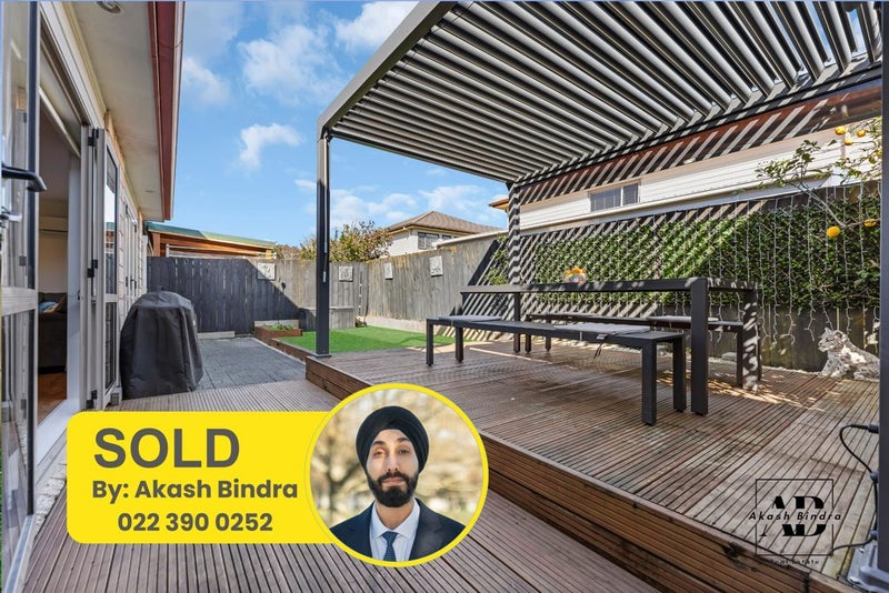 40 Maypark Crescent, Flat Bush, Auckland - Carousel 1