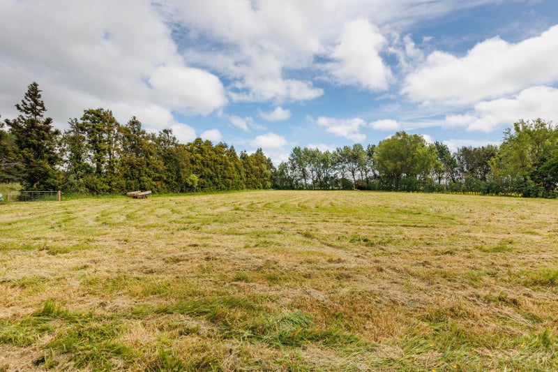 33 Cloverlea Road, Westbrook, Palmerston North - Carousel 39