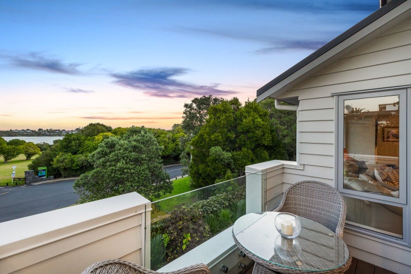 18A Sylvan Park Avenue, Milford, Auckland - Carousel 22