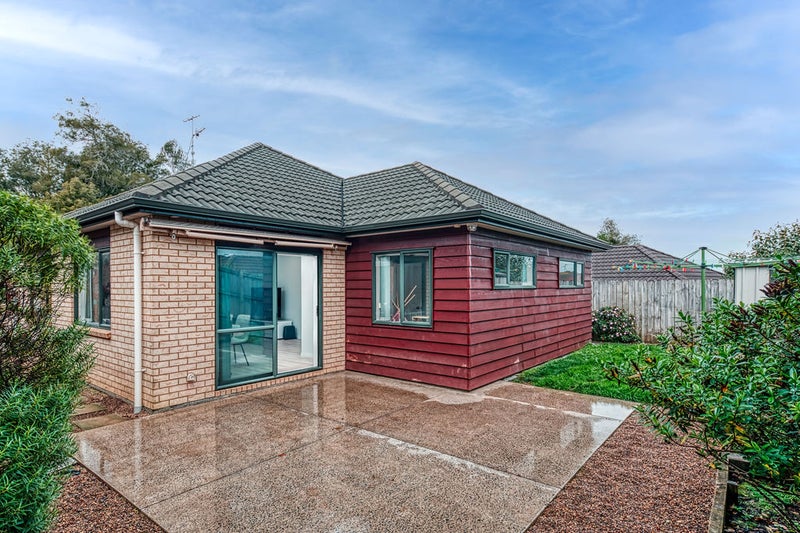 3 Norwood Drive, Flat Bush, Auckland - Carousel 11