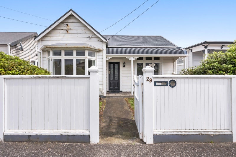 29 Richmond Street, Petone, Lower Hutt - Carousel 18