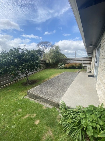 20B Poaka Avenue, Dinsdale, Hamilton - Carousel 2