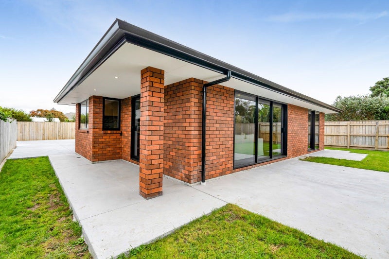 18D Virginia Place, Whalers Gate, New Plymouth - Carousel 1