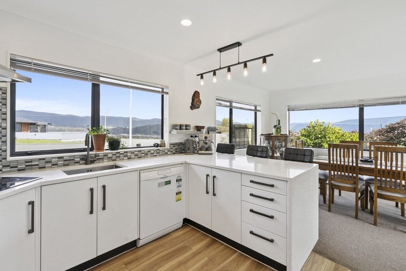 61 Percy Kinsman Crescent, Riverstone Terraces, Upper Hutt - Carousel 2