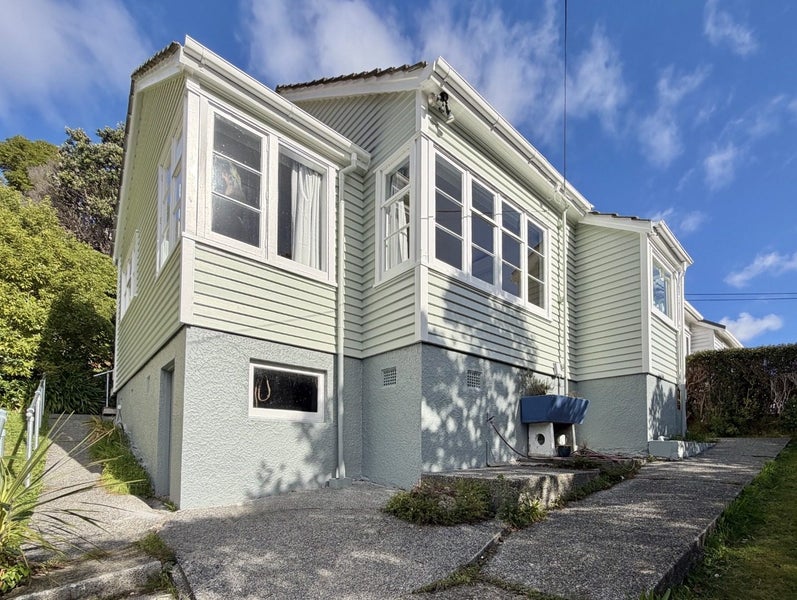 14 Warwick Street, Wilton, Wellington - Carousel 2