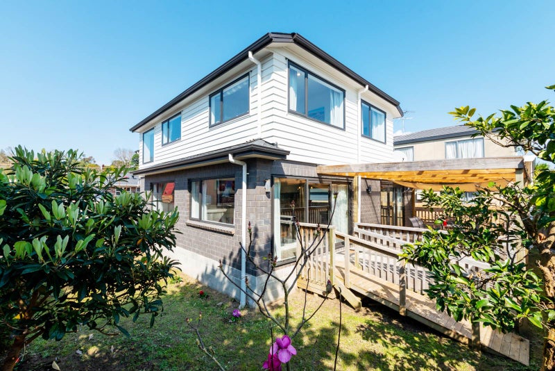 54A Olsen Avenue, Hillsborough, Auckland - Carousel 2