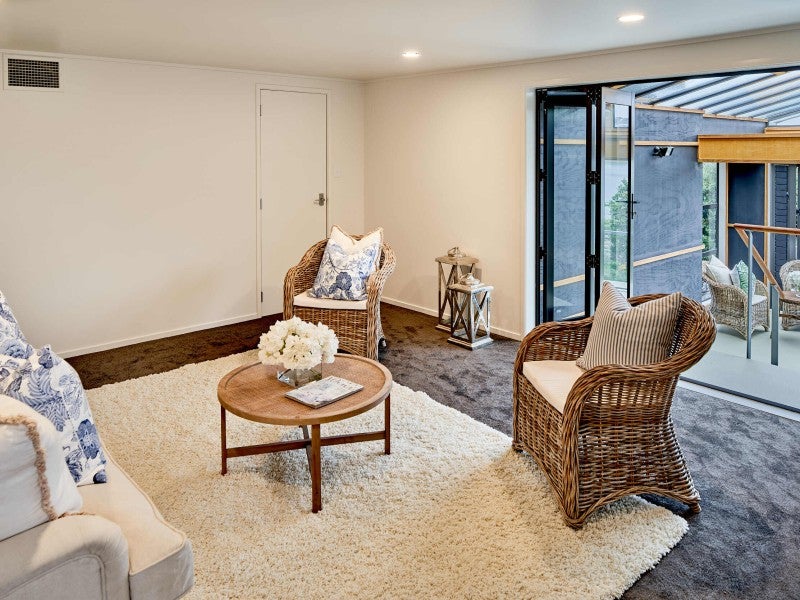 93 Seaview Road, Paremata, Porirua - Carousel 26