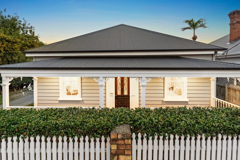 12 Kelly Street, Mount Eden, Auckland - Carousel 2