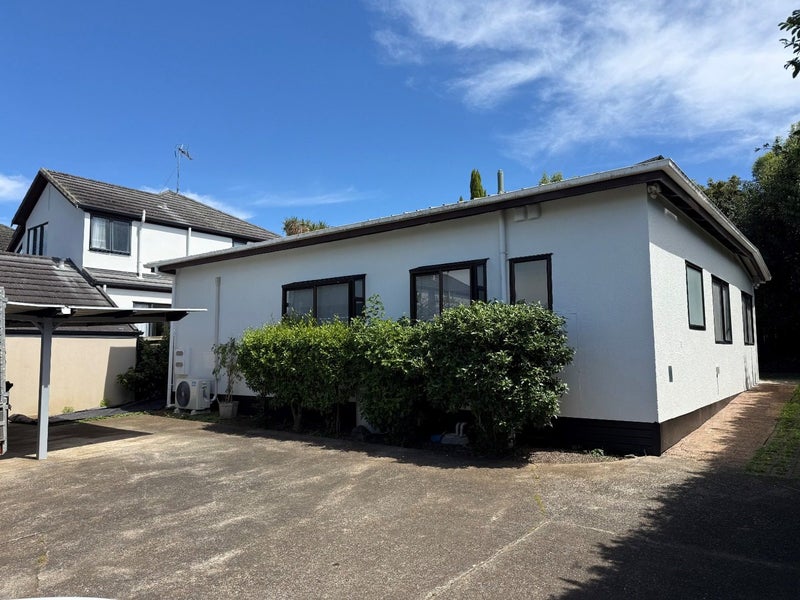 108C Paihia Road, One Tree Hill, Auckland - Carousel 1