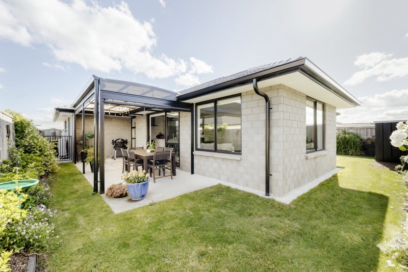1 Mary Place, Pyes Pa, Tauranga - Carousel 2