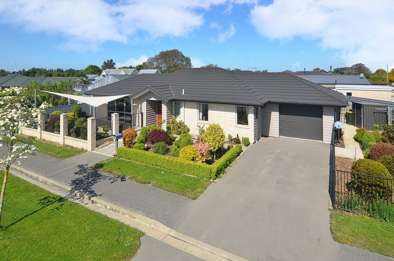 4 Rapley Street, Hampstead, Ashburton - Carousel 1