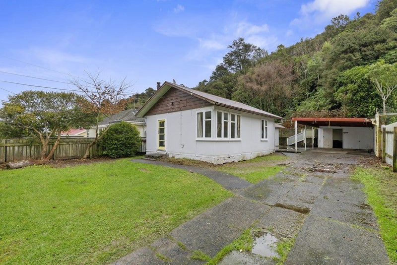 71 Hair Street, Wainuiomata, Lower Hutt - Carousel 2