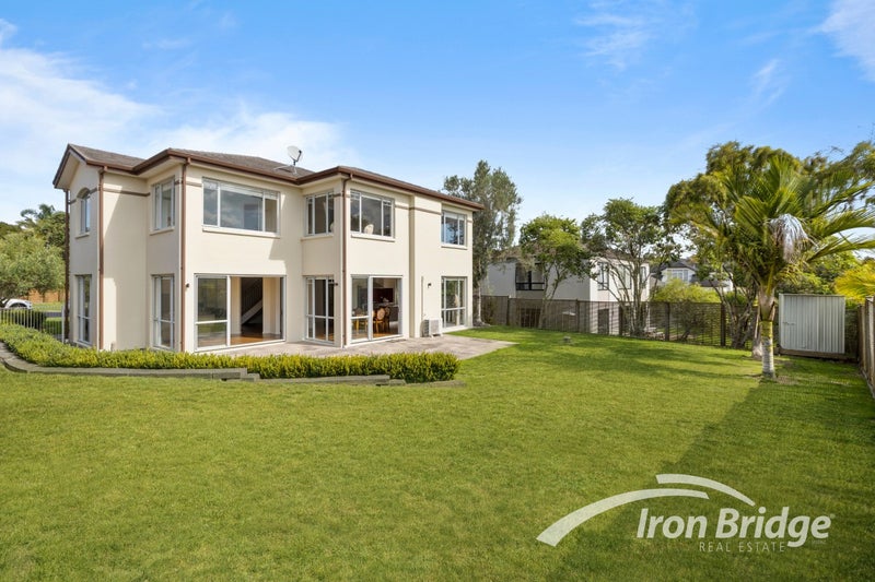 21 Kittiwake Drive, Schnapper Rock, Auckland - Carousel 12