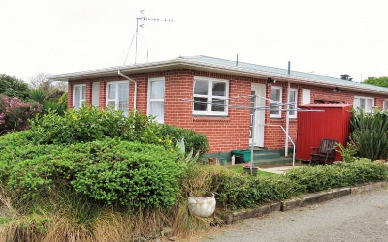 1 Harlech Street, Oamaru North, Oamaru - Carousel 1