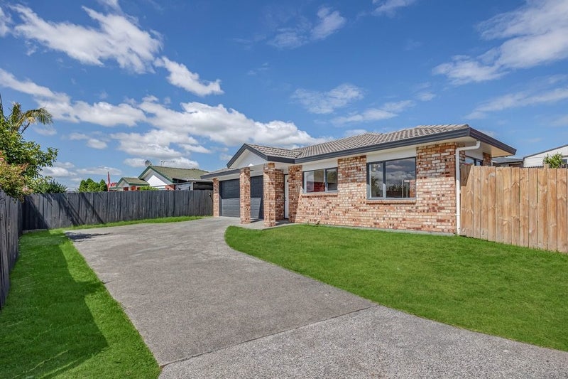 60 Robert Ross Place, Clendon Park, Auckland - Carousel 2