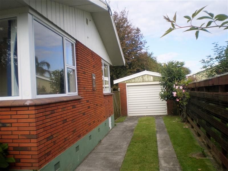 26 Myres Street, Otumoetai, Tauranga - Carousel 2