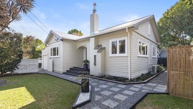 77A Canal Road, Avondale, Auckland - Carousel 1