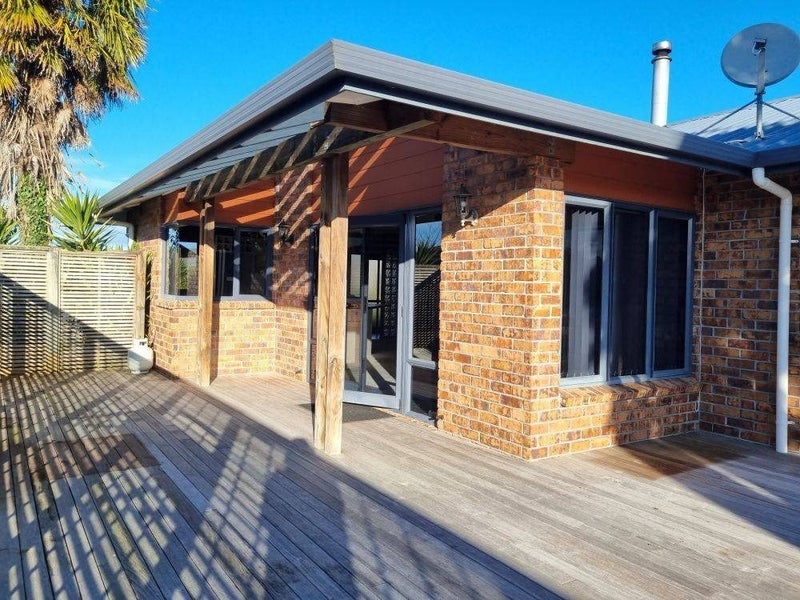 68A Hall Road, Ngongotaha, Rotorua - Carousel 1
