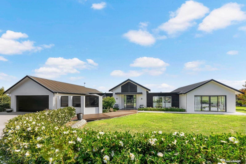 8 Briar Lane, Howick - Carousel 2