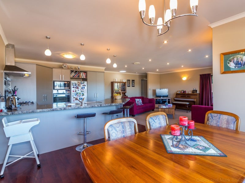 50 Percy Kinsman Crescent, Riverstone Terraces, Upper Hutt - Carousel 25