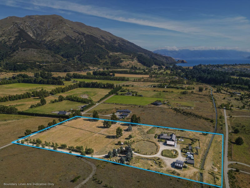 22 Grayburn Lane, Albert Town, Wānaka - Carousel 2