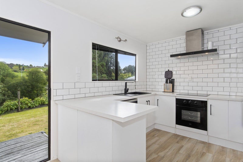 22 Olivine Street, Poike, Tauranga - Carousel 2