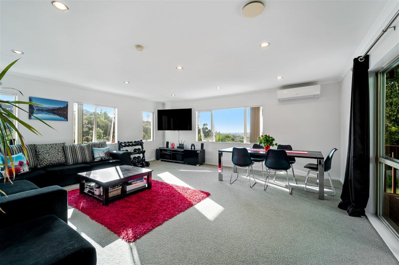 60B Topliss Drive, Northcross, Auckland - Carousel 2