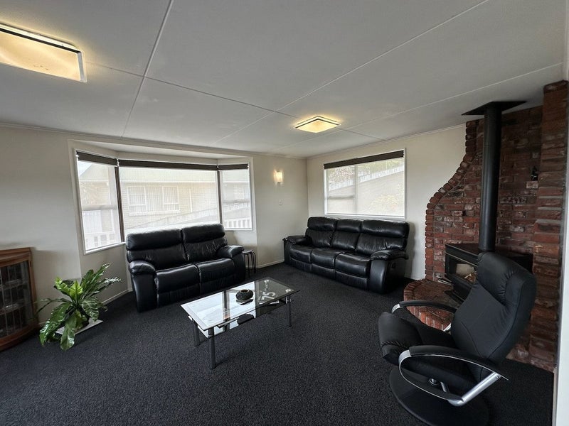 49 Glamis Avenue, Bell Block, New Plymouth - Carousel 2