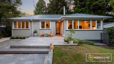 200 Woodlands Park Road, Titirangi, Auckland - Carousel 1