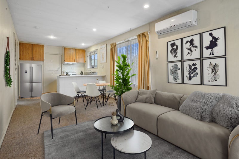 4/260 Harewood Road, Bishopdale, Christchurch - Carousel 1