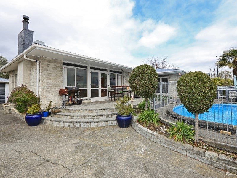 403 Nottingley Road, Frimley, Hastings - Carousel 1