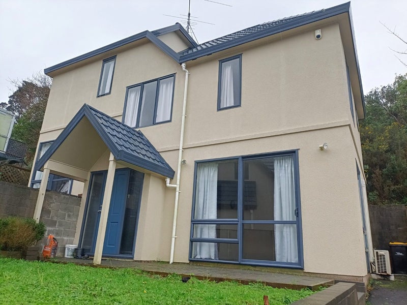 42 Thurleigh Grove, Karori, Wellington - Carousel 1