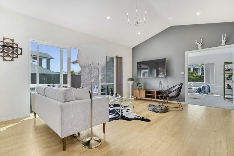 4 Wishbone Court, Flagstaff, Hamilton - Carousel 2