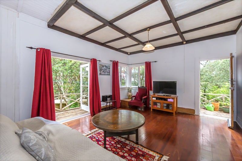 2/6 VONNELL PL, Birkdale, Auckland - Carousel 2