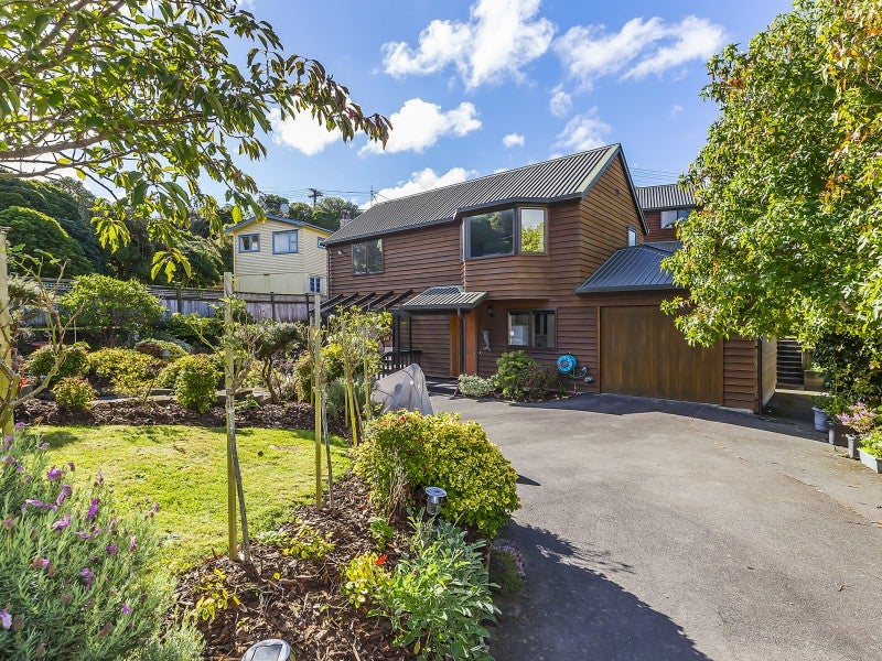 76 Chelmsford Street, Ngaio, Wellington - Carousel 1