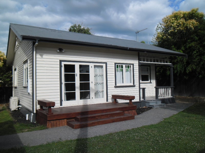 1/937 Heaphy Terrace, Fairfield, Hamilton - Carousel 1