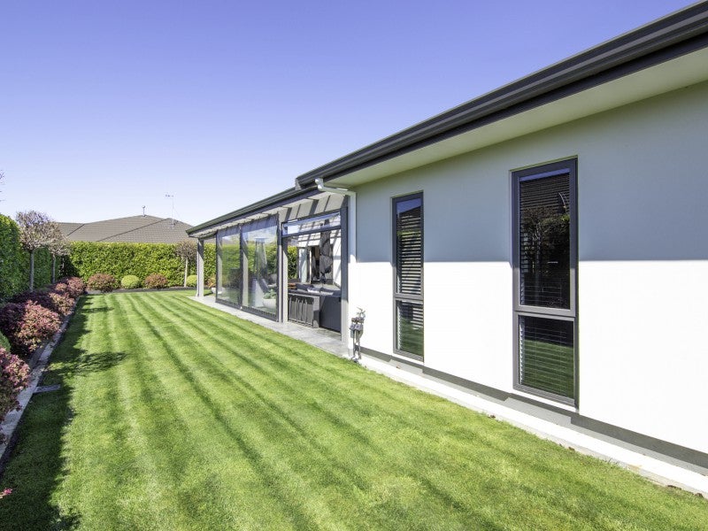 12 Trump Place, Kelvin Grove, Palmerston North - Carousel 26