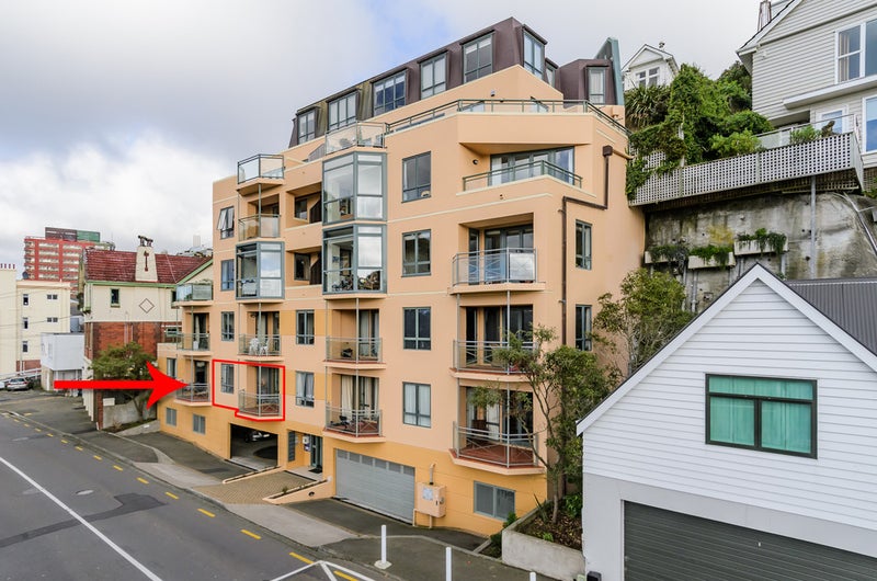 4/80 Salamanca Road, Kelburn, Wellington - Carousel 1