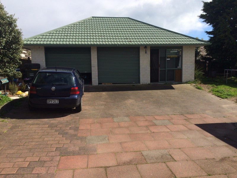 27 Spackman Crescent, Paraparaumu - Carousel 2