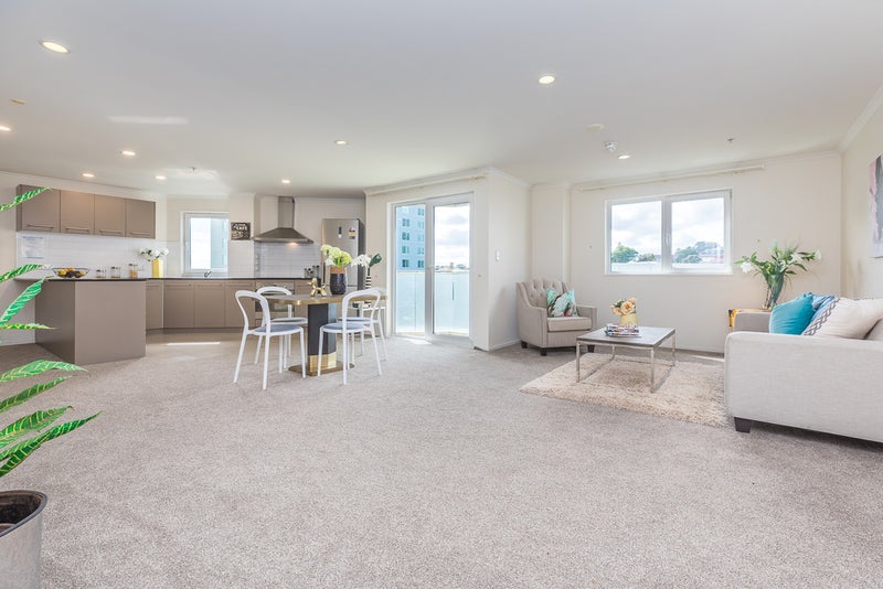 409/26 Remuera Road, Newmarket, Auckland - Carousel 1