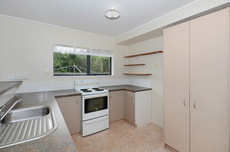 12 Ngaio Street, Onerahi, Whangarei - Carousel 2