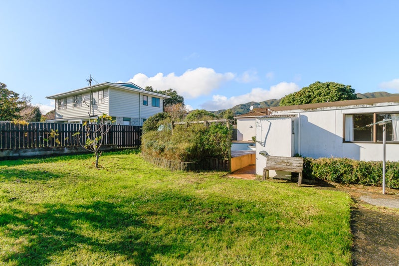 41 Pohutukawa Street, Woburn, Lower Hutt - Carousel 17