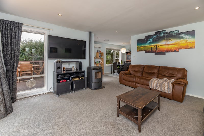 10 Lomax Place, Islington, Christchurch - Carousel 2