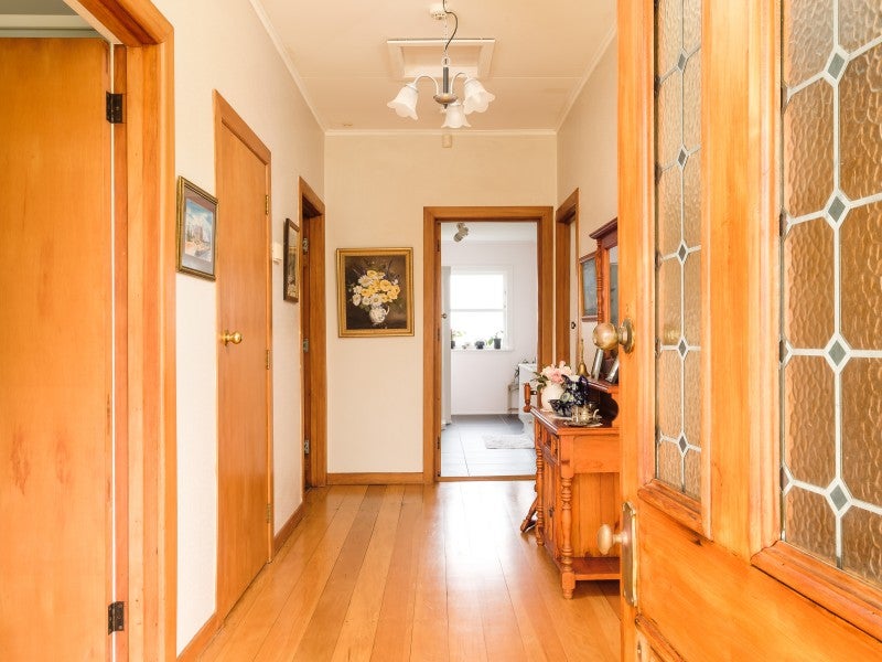 16 Perry Street, Mangapapa, Gisborne - Carousel 2