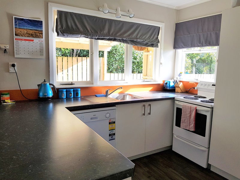 43 Grey Street, Kihikihi, Te Awamutu - Carousel 2