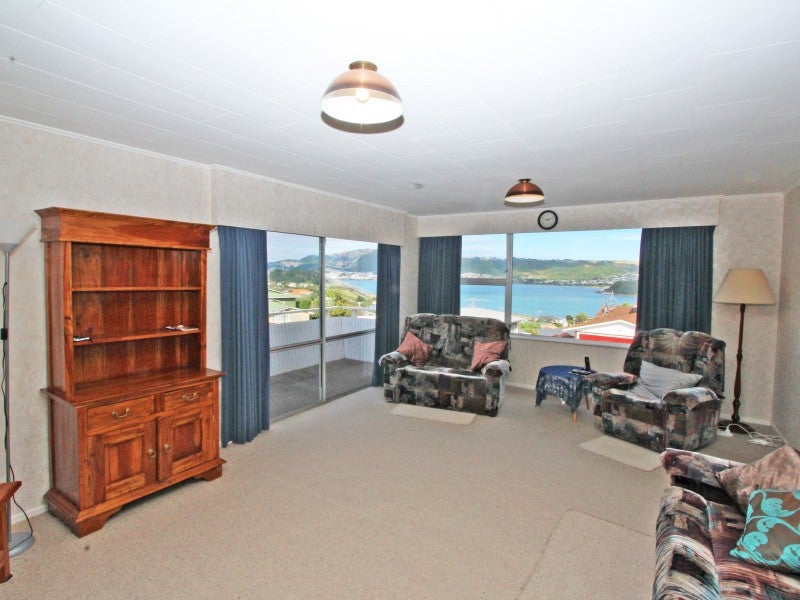 4 Eskdale Road, Papakowhai, Porirua - Carousel 2